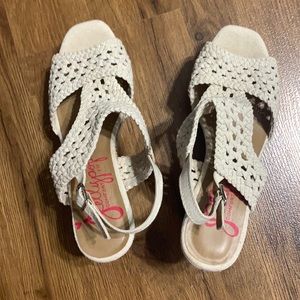 Cream Jelly Pop Wedges Size: 8.5 B